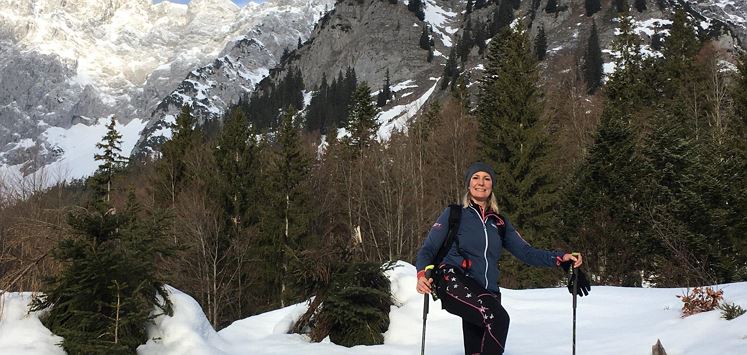 Wanderführerin_Sonja_ im_Winter