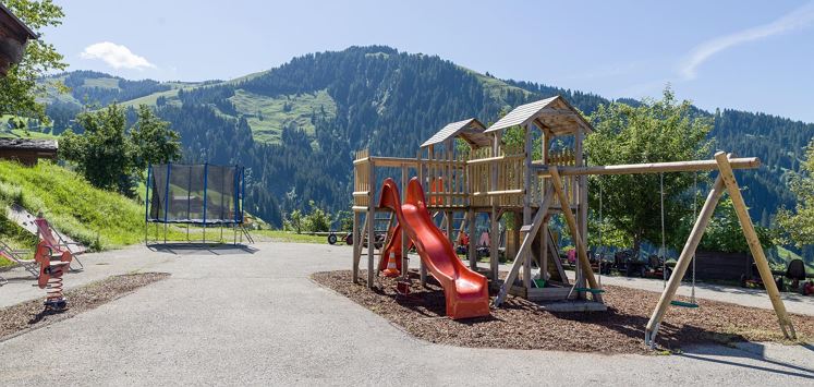 Söll_Spielplatz am Gruberhof_Wilder Kaiser
