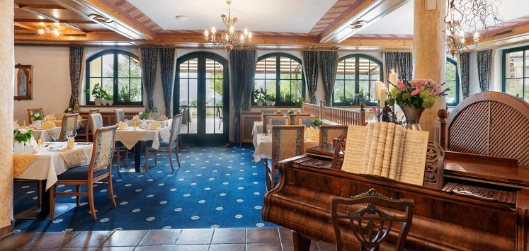 Söll_Hotel_AlpenSchlössl1_Restaurant_WilderKaiser